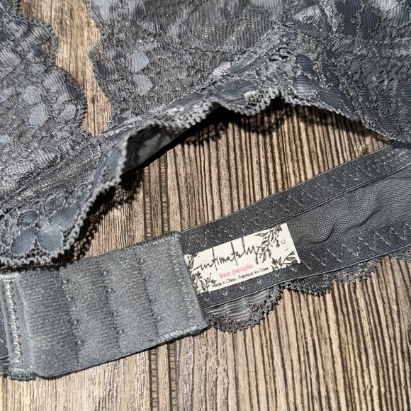 Free People Lace Bralette in Gray large halter like new lined - Picture 3 of 4